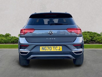 Used Volkswagen T-Roc 2020 for sale - 77896298: Photo