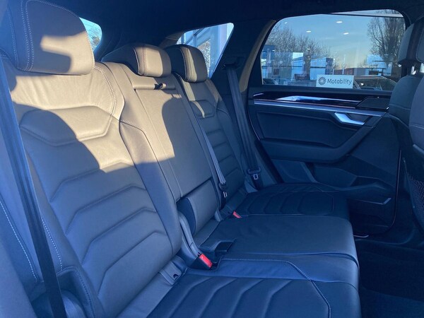 Used Volkswagen Touareg 2025 for sale - 75497986: Photo 16