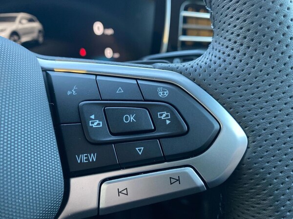 Used Volkswagen Touareg 2025 for sale - 75497986: Photo 23