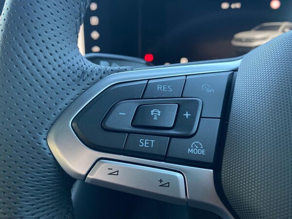 Used Volkswagen Touareg 2025 for sale - 75497986: Photo 24