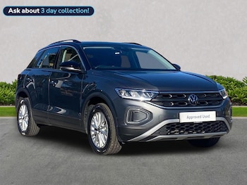 Used Volkswagen T-Roc 2023 for sale - 79371868: Photo