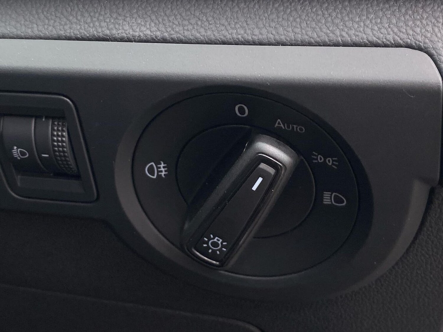 Used Volkswagen T-Cross 2025 for sale - 76159523: Photo 22