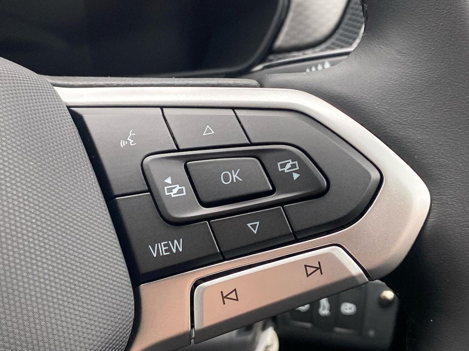 Used Volkswagen T-Cross 2025 for sale - 76159523: Photo 26