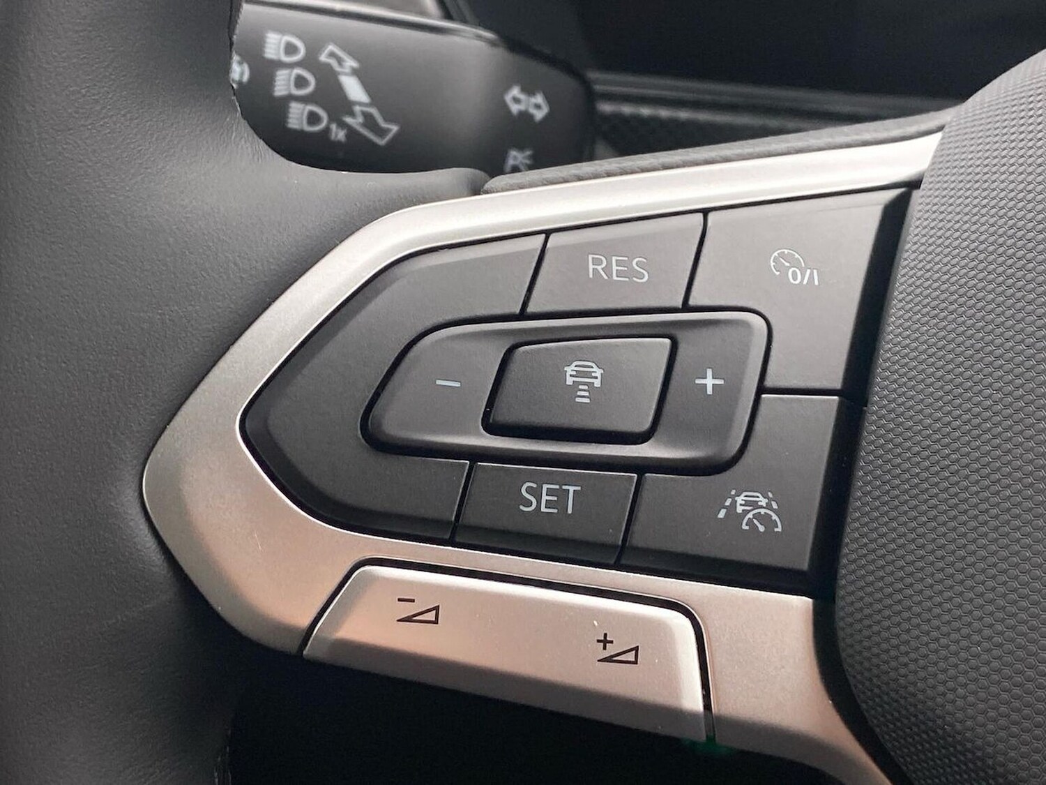 Used Volkswagen T-Cross 2025 for sale - 76159523: Photo 27