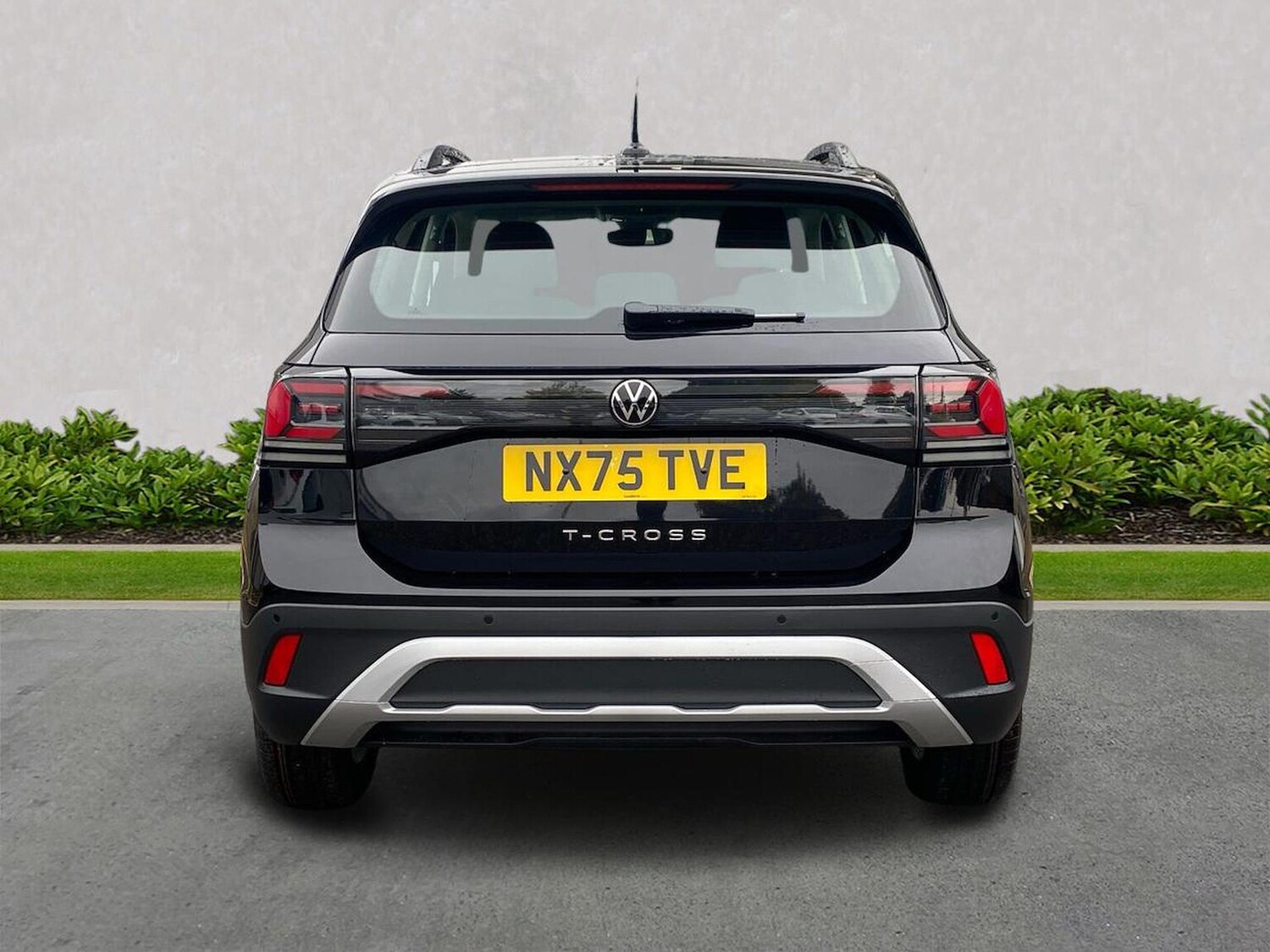 Used Volkswagen T-Cross 2025 for sale - 76159523: Photo 4