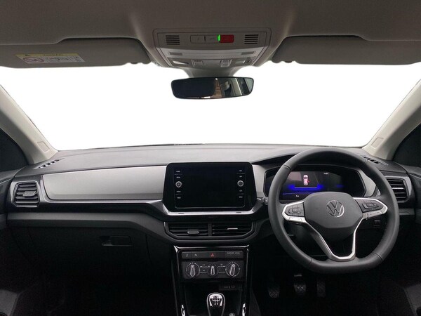 Used Volkswagen T-Cross 2025 for sale - 76159523: Photo 8