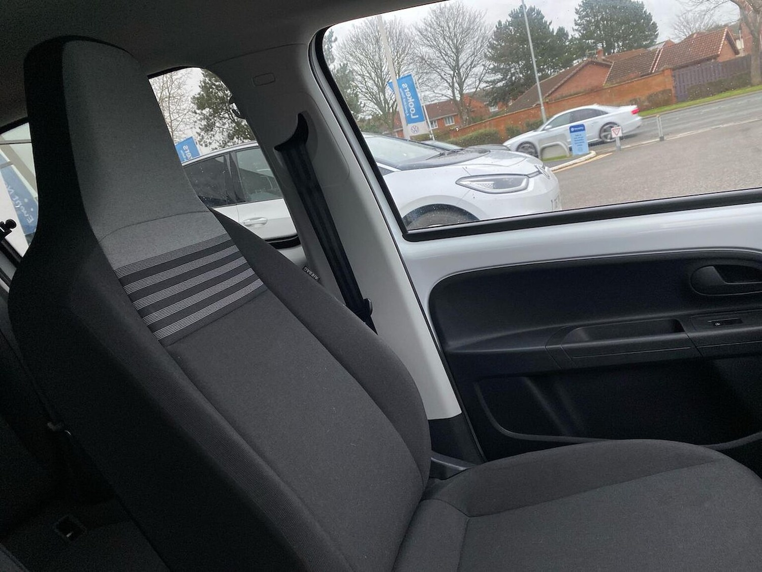 Used Volkswagen up! 2022 for sale - 77901654: Photo 13