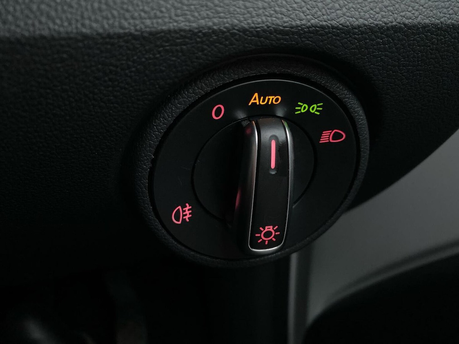 Used Volkswagen up! 2022 for sale - 77901654: Photo 22