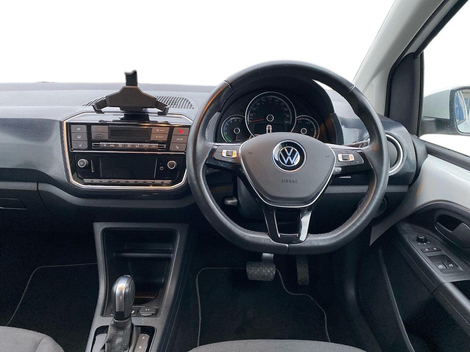 Used Volkswagen up! 2022 for sale - 77901654: Photo 9