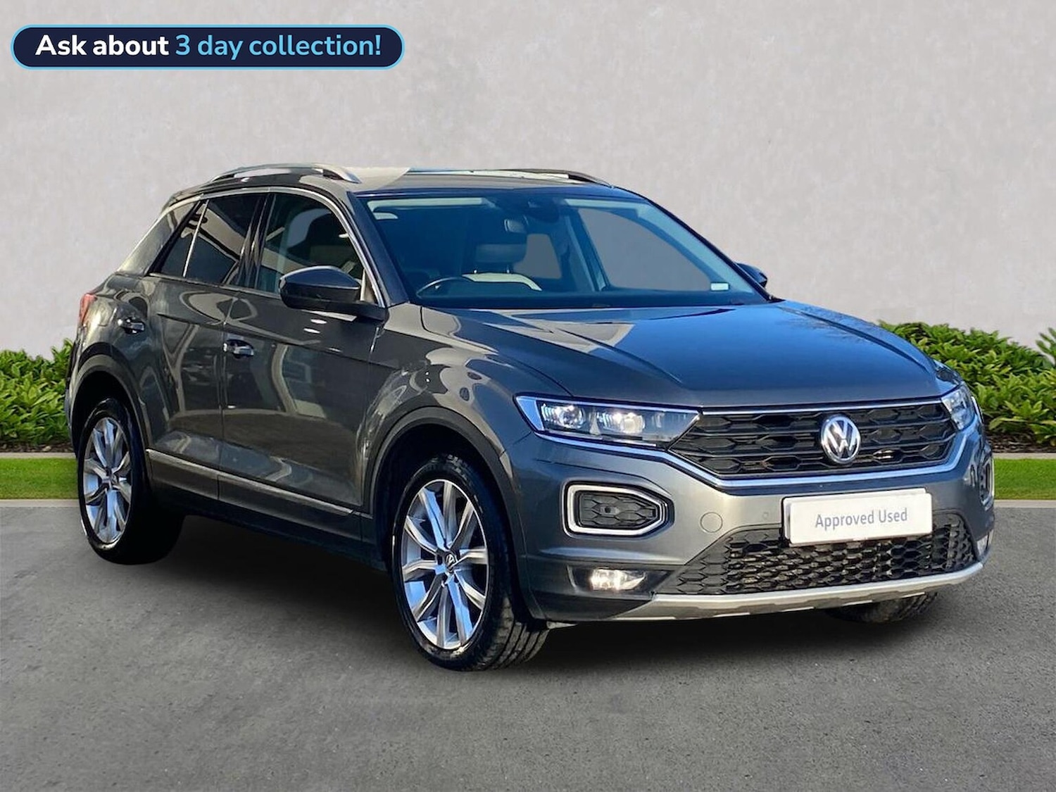 Used Volkswagen T-Roc 2018 for sale - 76931623: Photo 1