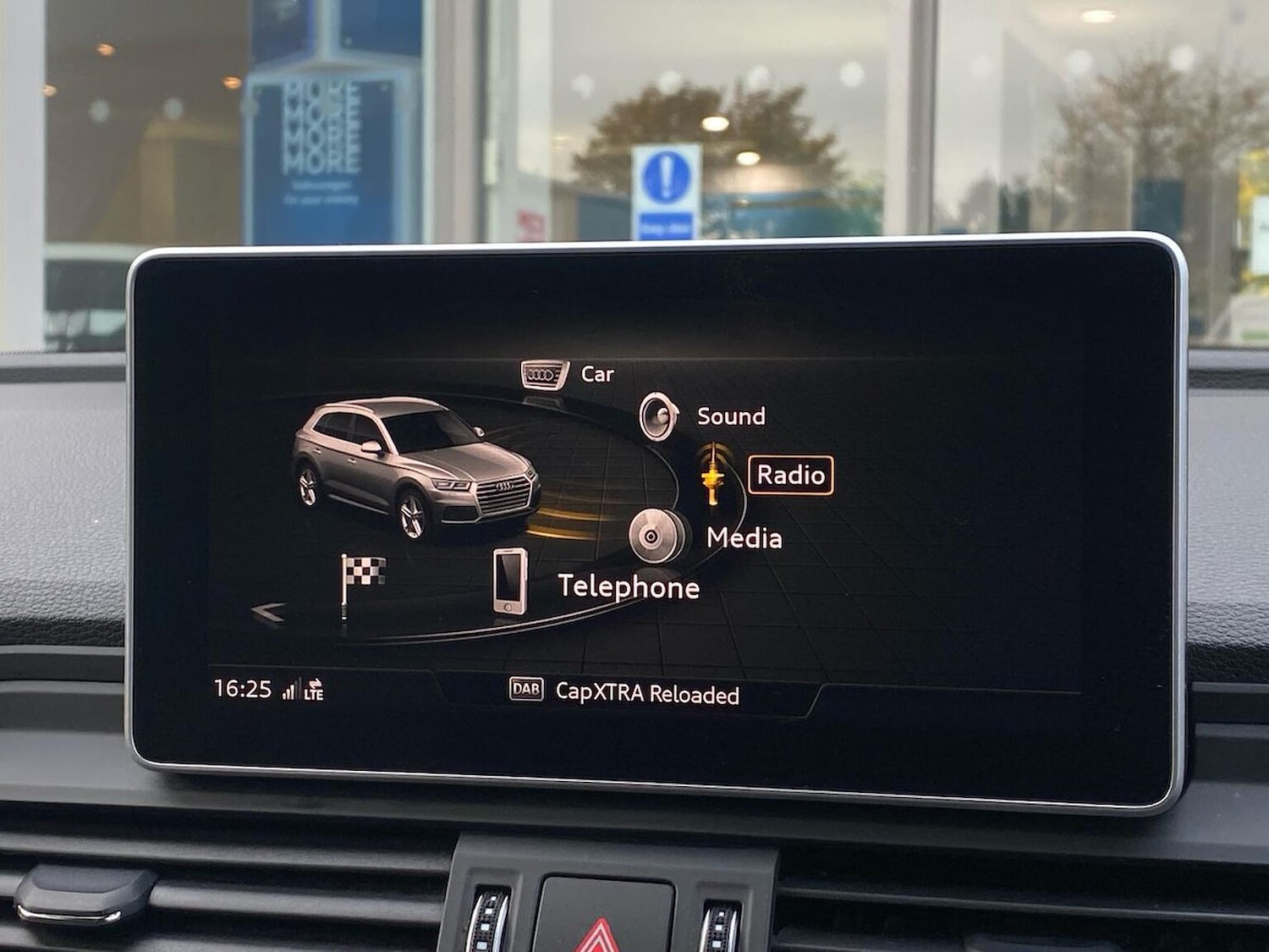 Used Audi Q5 2018 for sale - 76830661: Photo 9