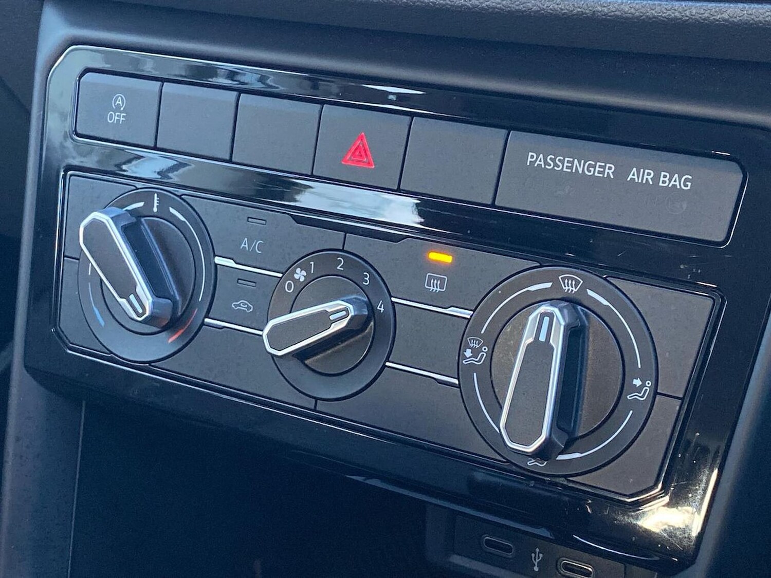 Used Volkswagen T-Cross 2022 for sale - 77487652: Photo 12