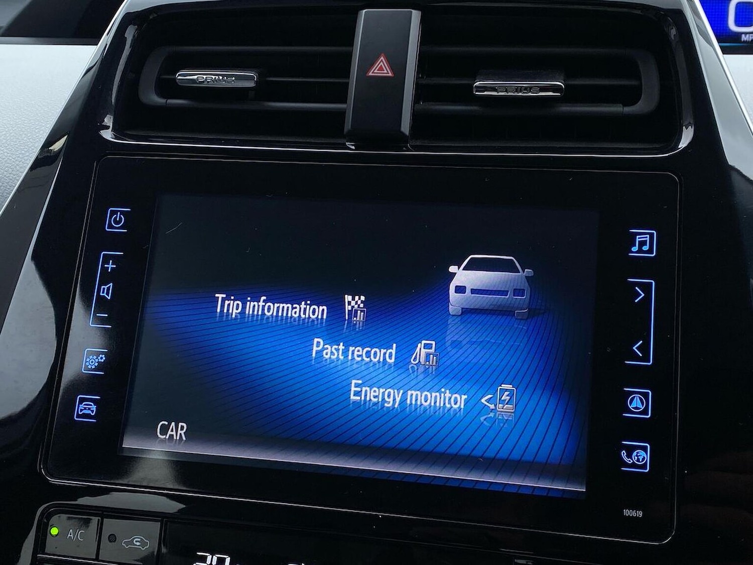 Used Toyota Prius 2018 for sale - 77759339: Photo 9