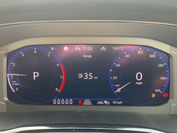 Used Volkswagen Touran 2025 for sale - 76144271: Photo 10