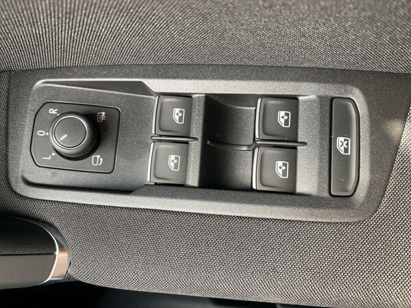 Used Volkswagen Touran 2025 for sale - 76144271: Photo 21