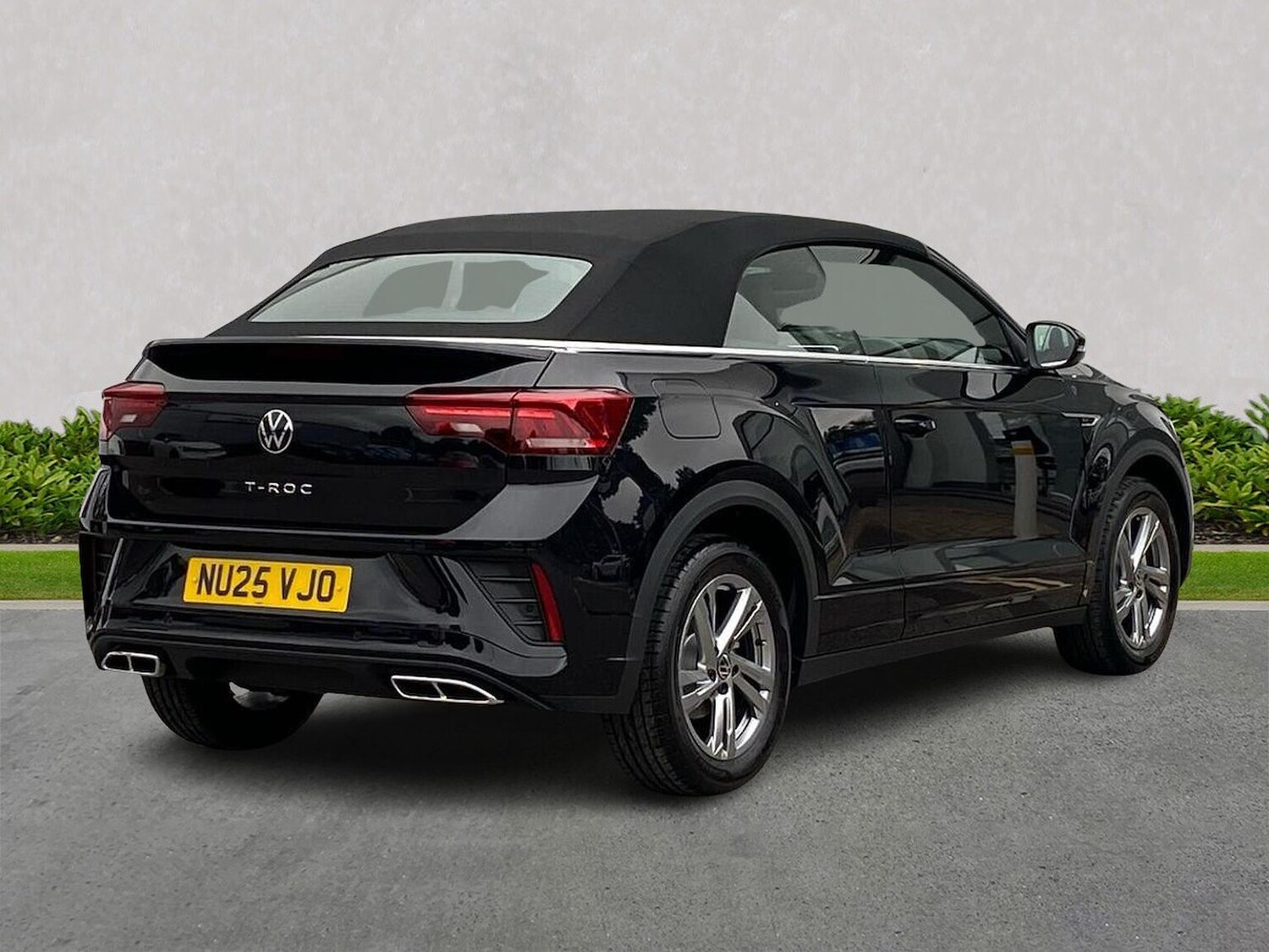 Used Volkswagen T-Roc 2025 for sale - 76134159: Photo 18