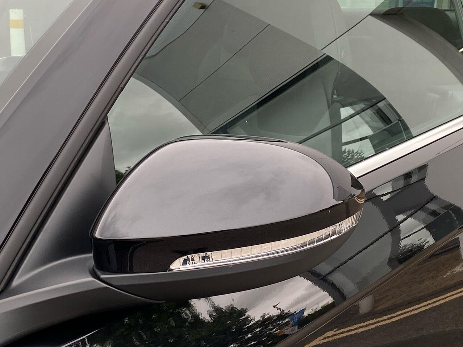 Used Volkswagen T-Roc 2025 for sale - 76134159: Photo 36