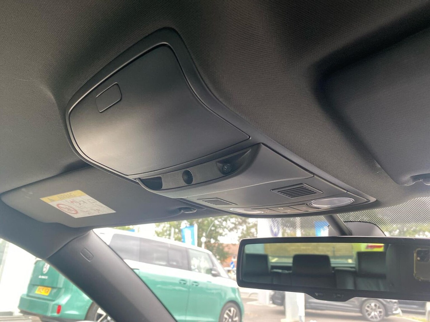 Used Volkswagen Tiguan 2016 for sale - 76588599: Photo 14