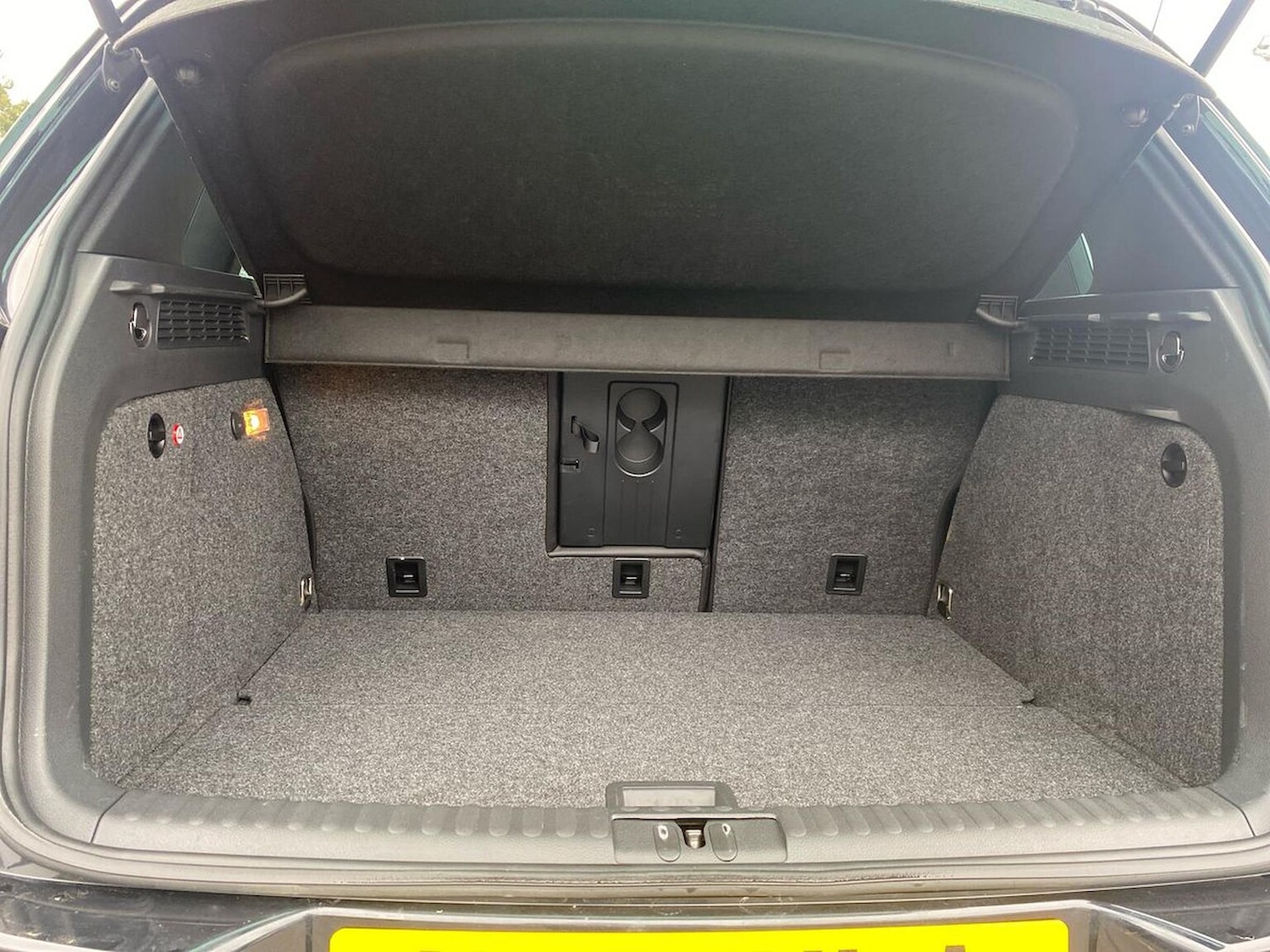 Used Volkswagen Tiguan 2016 for sale - 76588599: Photo 17