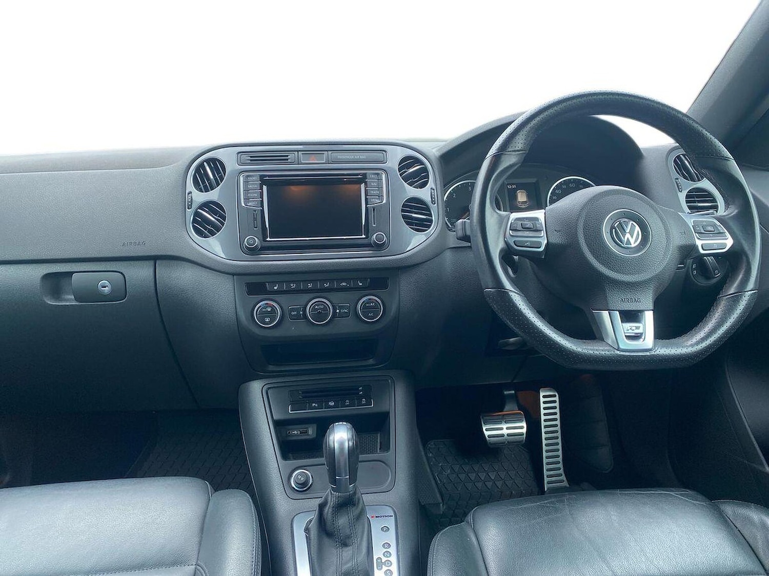 Used Volkswagen Tiguan 2016 for sale - 76588599: Photo 8