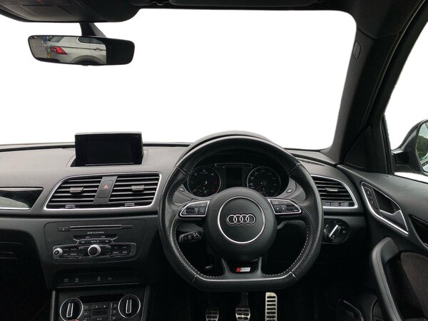 Used Audi Q3 2018 for sale - 76142993: Photo 8