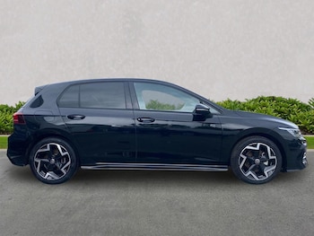 Used Volkswagen Golf 2025 for sale - 78852772: Photo