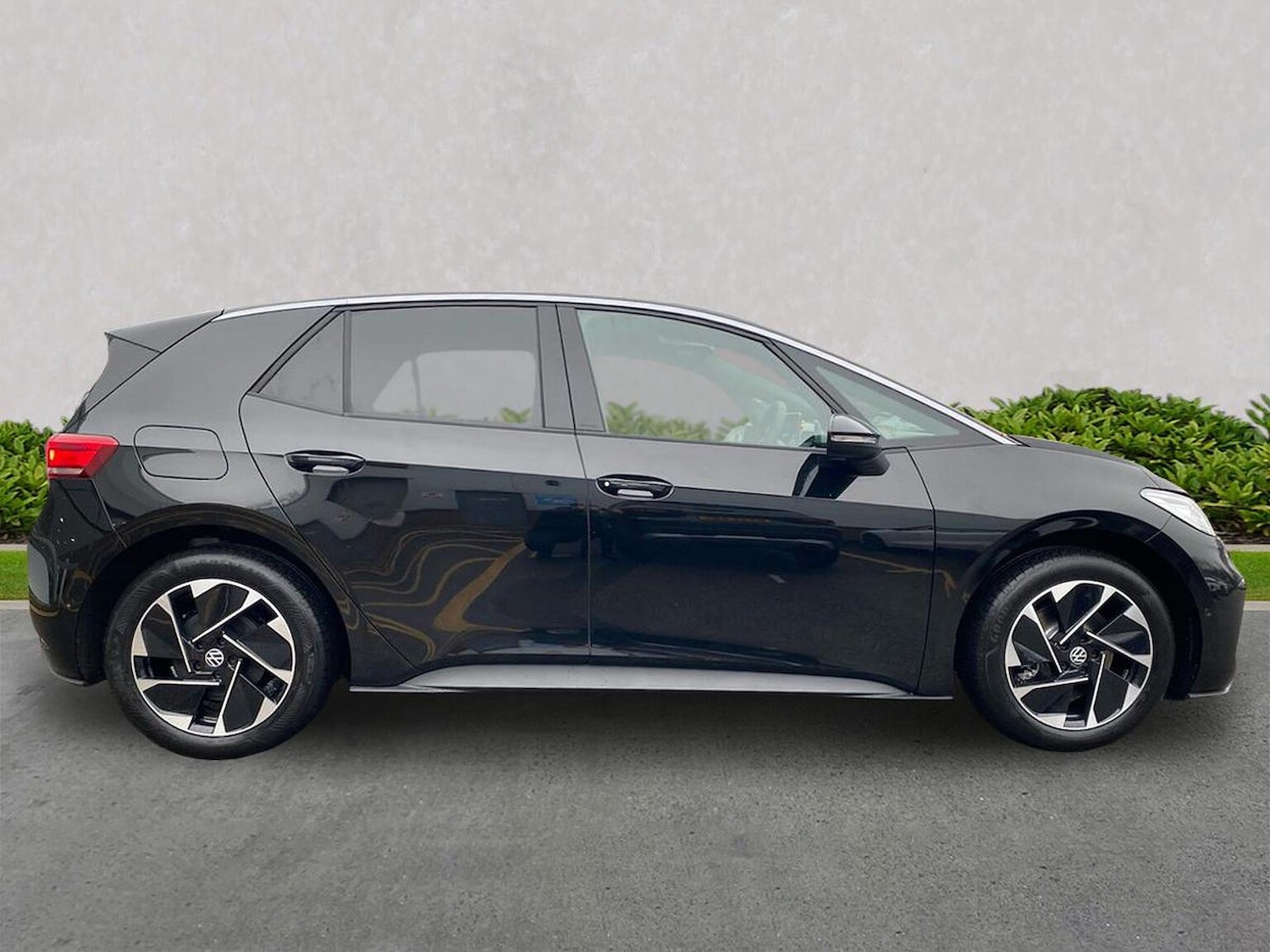 Used Volkswagen ID.3 2025 for sale - 77487617: Photo 3