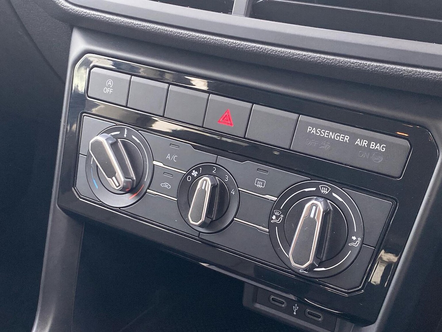 Used Volkswagen T-Cross 2022 for sale - 76666187: Photo 10