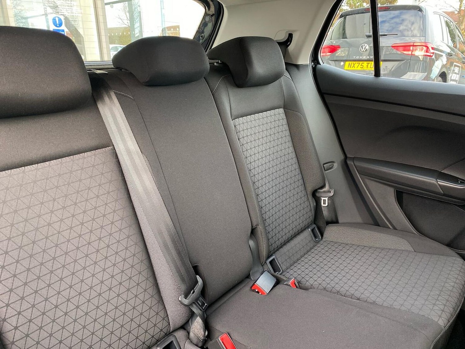 Used Volkswagen T-Cross 2022 for sale - 76666187: Photo 12