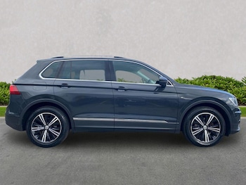 Used Volkswagen Tiguan 2019 for sale - 77656157: Photo