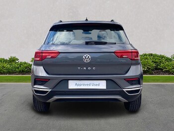Used Volkswagen T-Roc 2019 for sale - 78653681: Photo