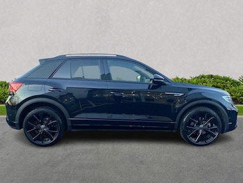 Used Volkswagen T-Roc 2024 for sale - 75498110: Photo