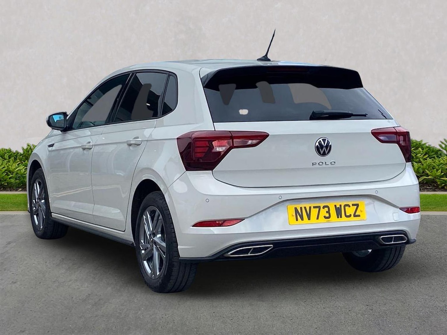 Used Volkswagen Polo 2024 for sale - 78195558: Photo 2