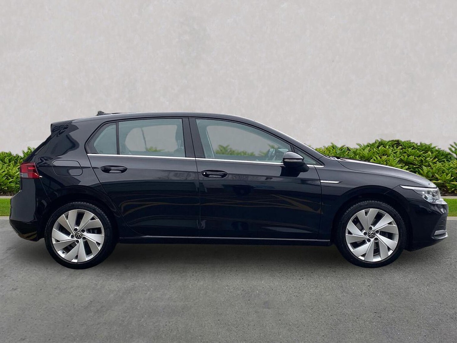 Used Volkswagen Golf 2020 for sale - 76920068: Photo 3