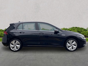 Used Volkswagen Golf 2020 for sale - 76920068: Photo