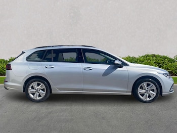 Used Volkswagen Golf 2021 for sale - 78211161: Photo