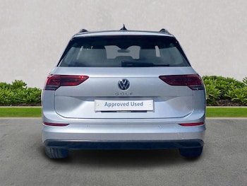 Used Volkswagen Golf 2021 for sale - 78211161: Photo