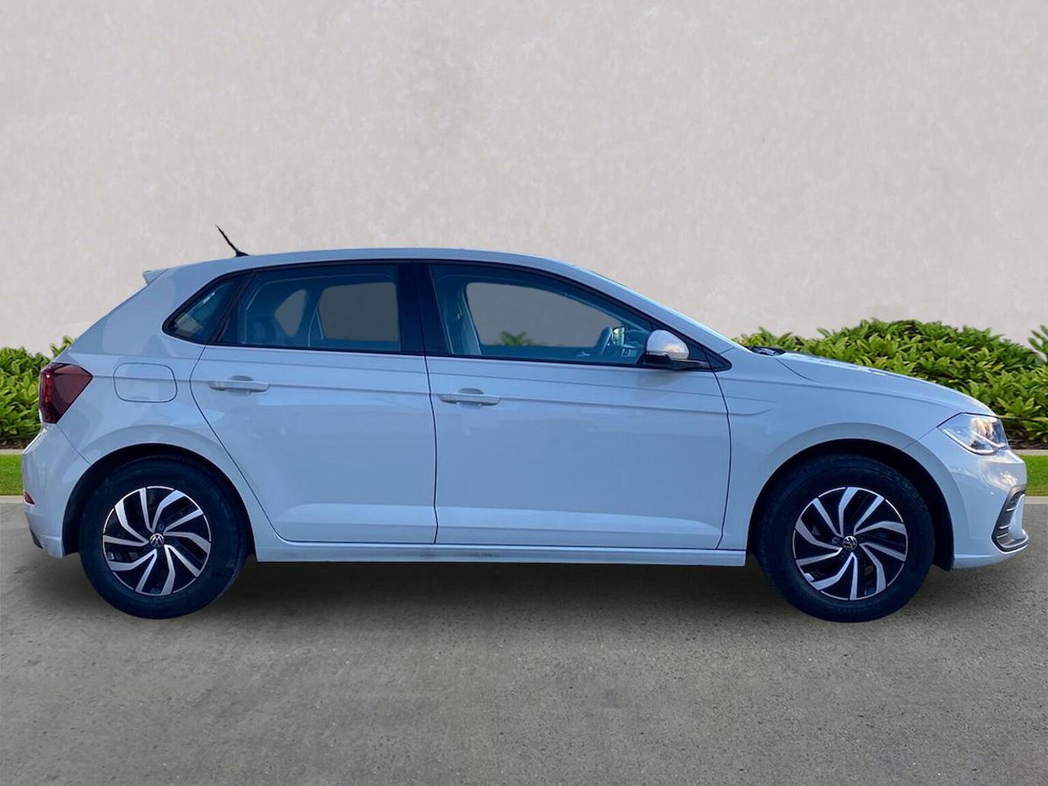 Used Volkswagen Polo 2023 for sale - 77567689: Photo 3