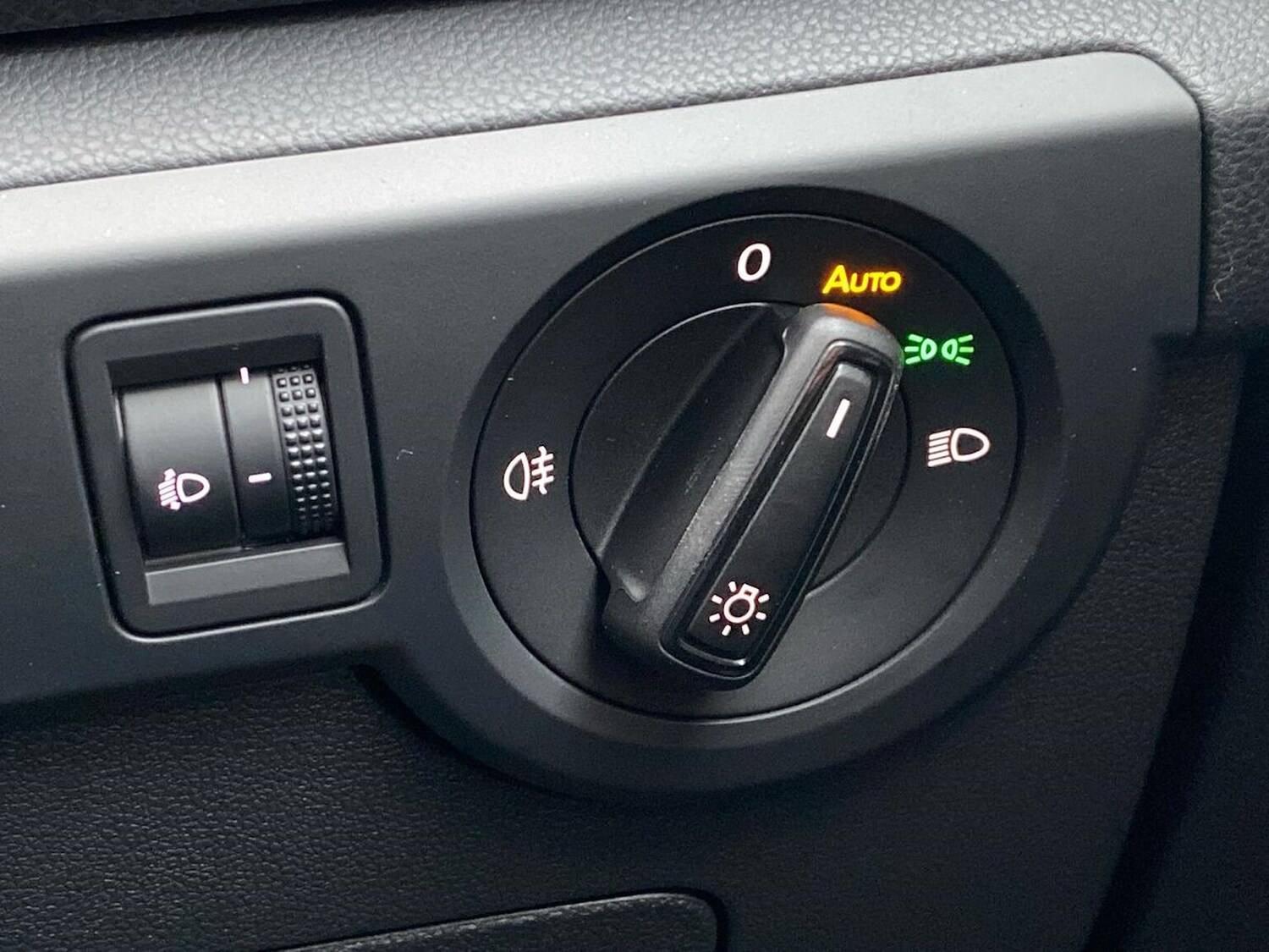 Used Volkswagen T-Cross 2025 for sale - 77487637: Photo 22