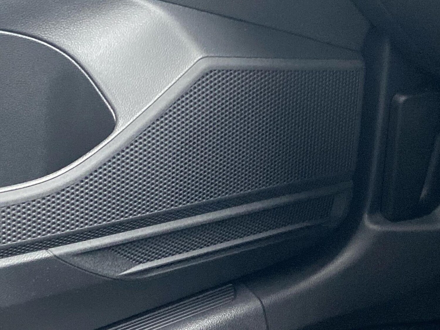 Used Volkswagen T-Cross 2025 for sale - 77487637: Photo 30