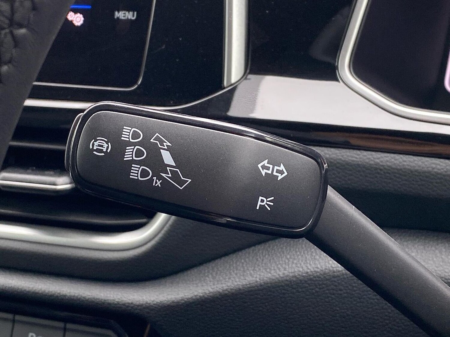 Used Volkswagen T-Roc 2025 for sale - 77487706: Photo 29