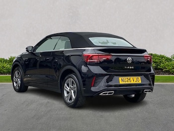 Used Volkswagen T-Roc 2025 for sale - 77487706: Photo