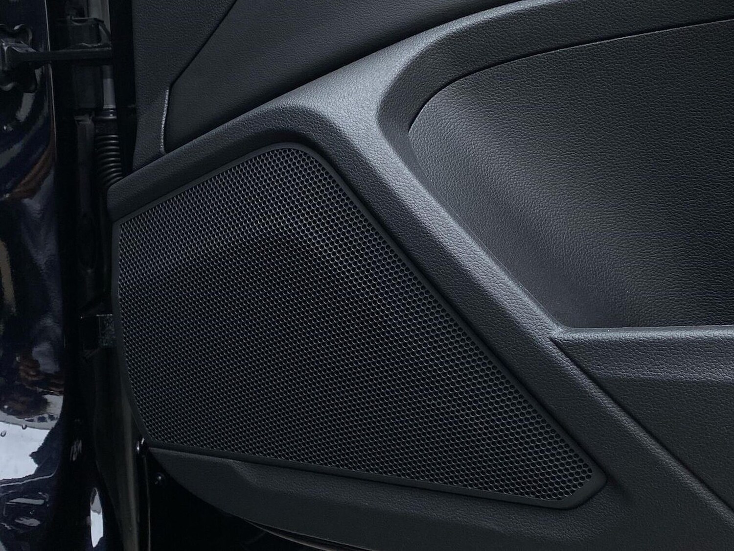 Used Volkswagen T-Roc 2025 for sale - 77487706: Photo 30