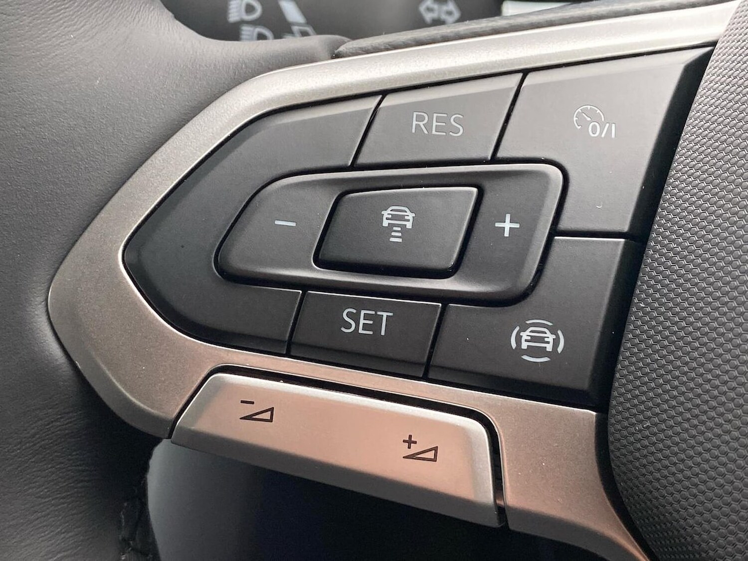 Used Volkswagen T-Roc 2026 for sale - 78195780: Photo 26