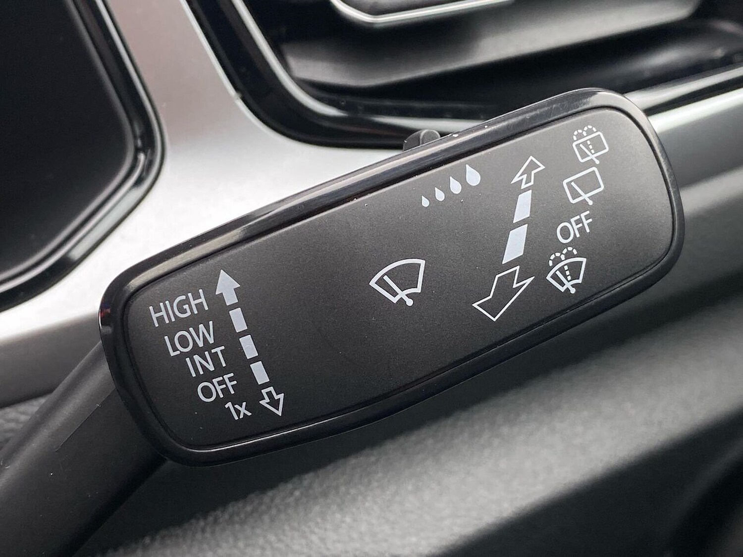 Used Volkswagen T-Roc 2026 for sale - 78195780: Photo 27