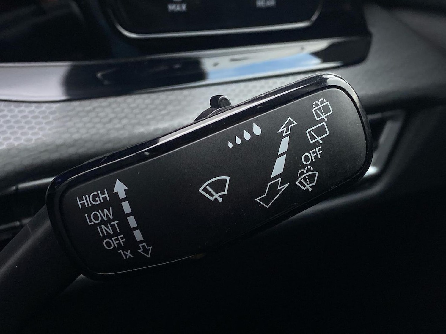 Used Volkswagen Golf 2022 for sale - 76637824: Photo 24