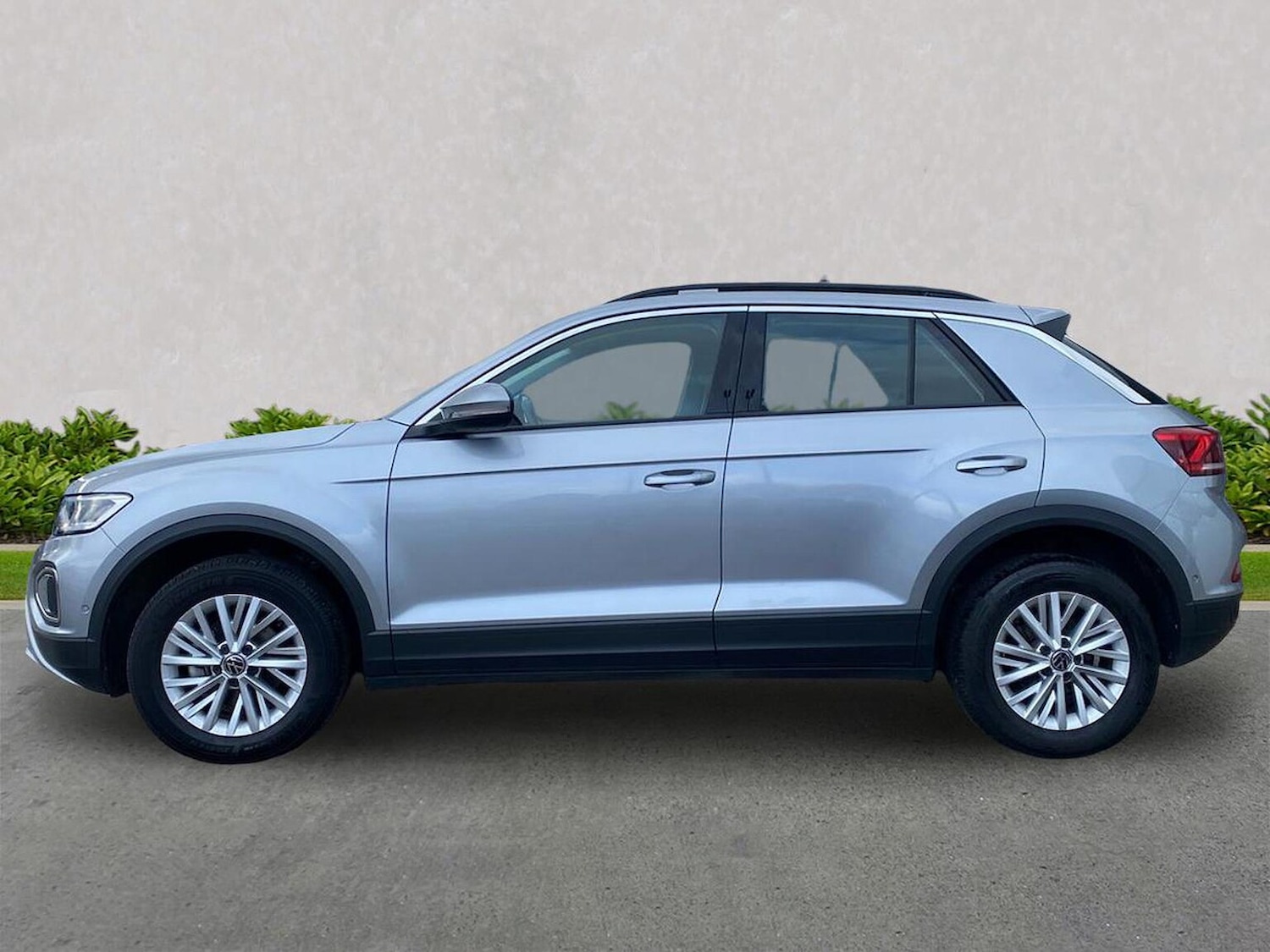 Used Volkswagen T-Roc 2024 for sale - 77980029: Photo 15