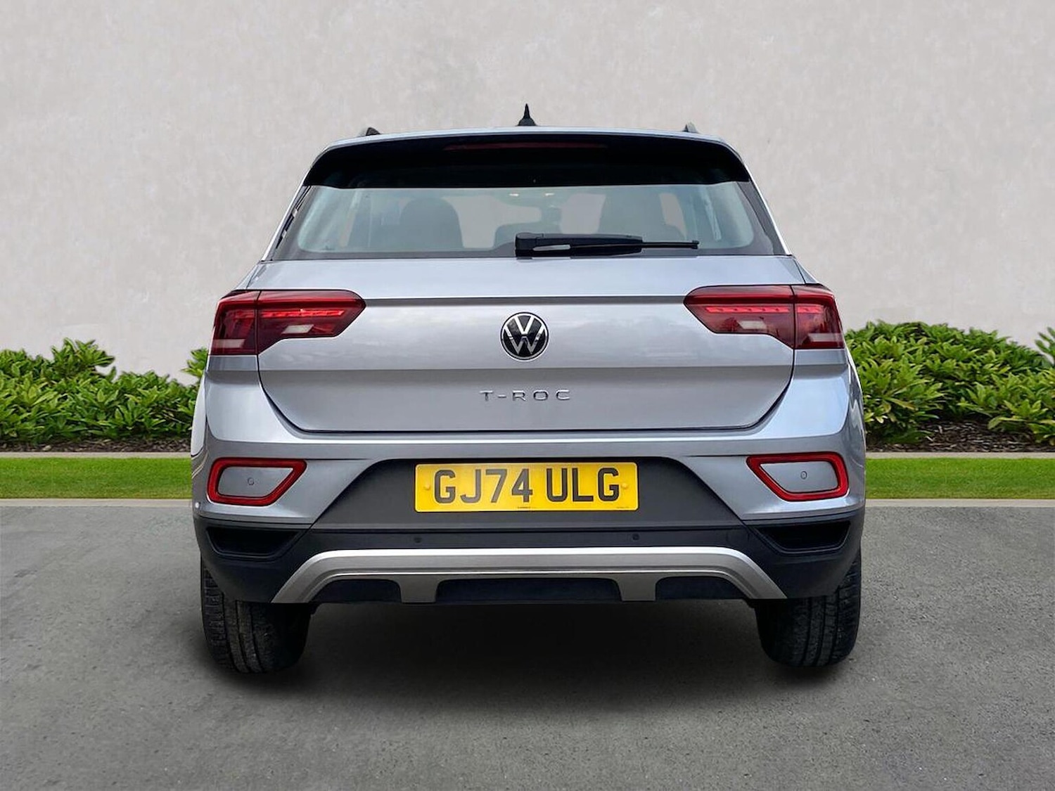 Used Volkswagen T-Roc 2024 for sale - 77980029: Photo 4