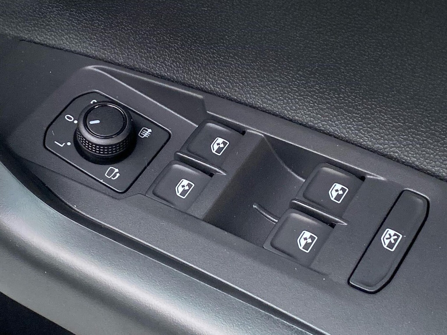 Used Volkswagen Taigo 2025 for sale - 77487625: Photo 21