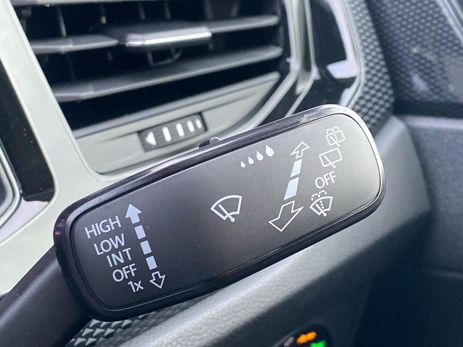 Used Volkswagen Taigo 2025 for sale - 77487625: Photo 28